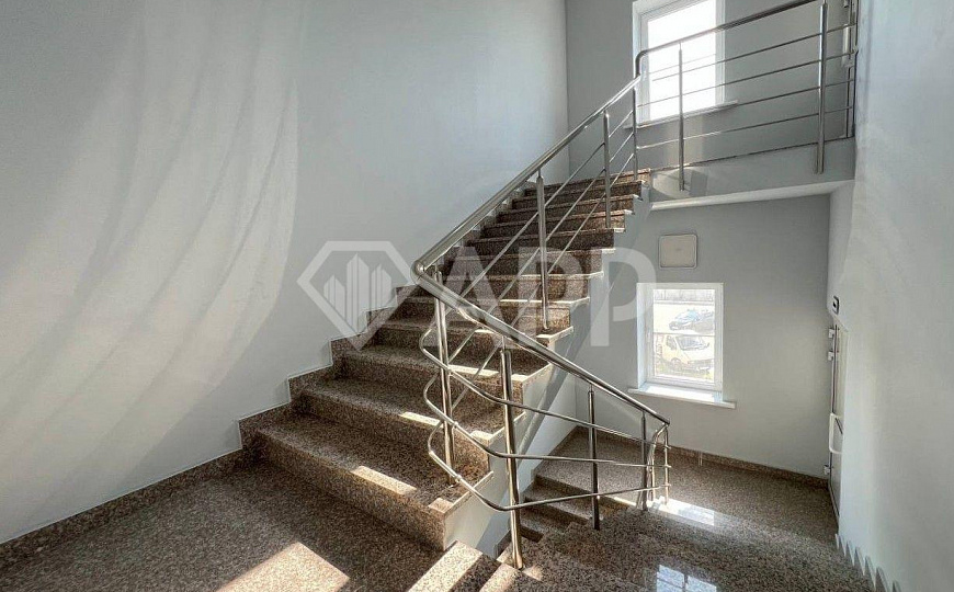Продаю отдельно стоящее здание, 3 862 м² фото