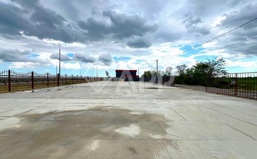 Сдаю земельный участок, 1 000 м² фото