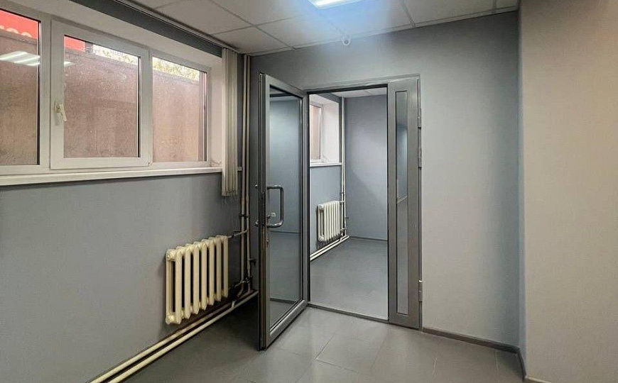 Помещения свободного назначения 162,9 м2 фото