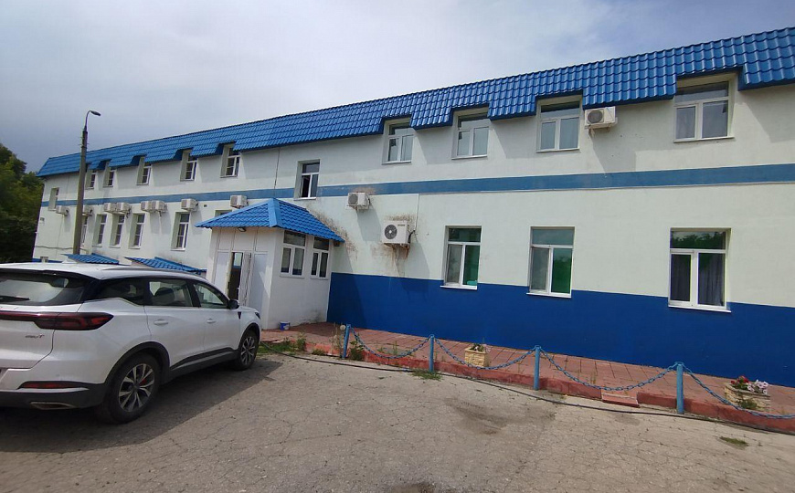 Гостиница 1000 м2 на 1линии фото