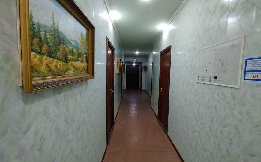 Гостиница 1000 м2 на 1линии фото