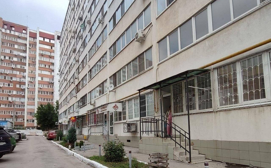 Нежилое помещение с арендатором фото