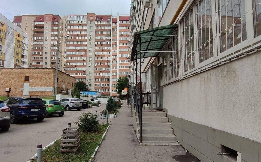 Нежилое помещение с арендатором фото