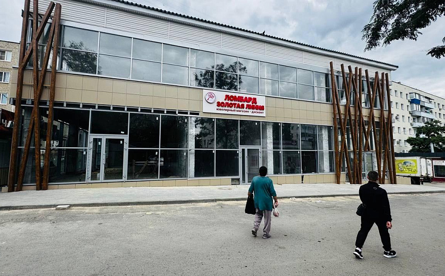 Помещение в новом торговом комплексе 80 м² фото
