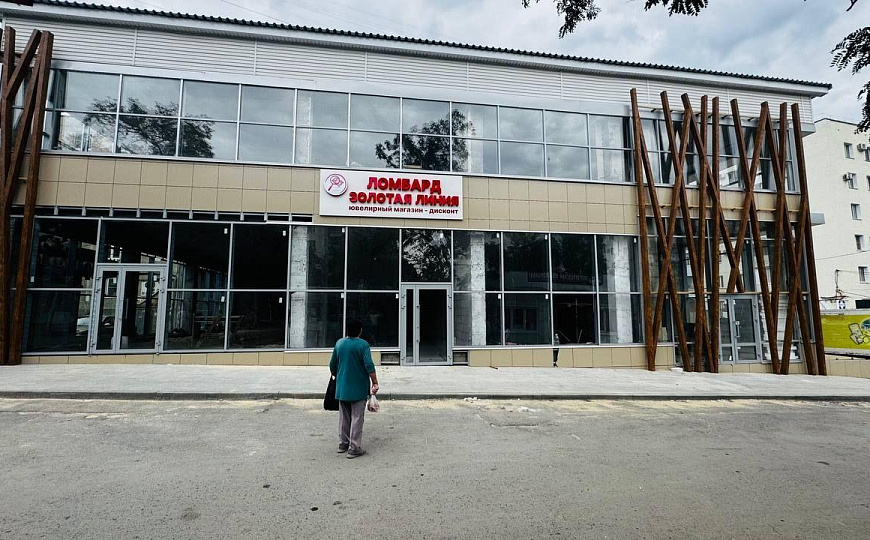 Помещение в новом торговом комплексе 80 м² фото