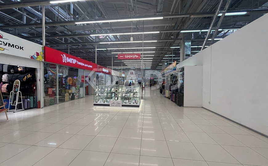 Сдам торговое помещение  ТЦ Аврора парк, рядом с Эльдорадо , 63 м² фото
