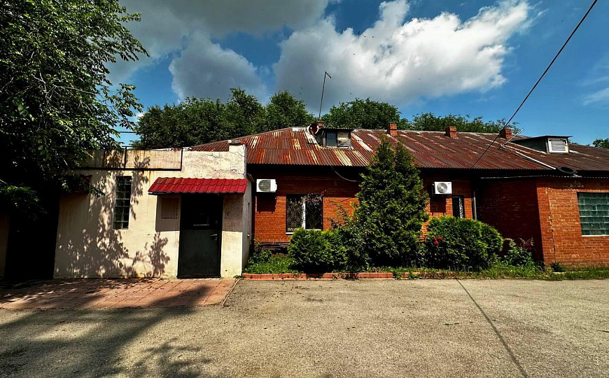Аренда здания 317 м2 в центре г. Новокуйбышевска фото