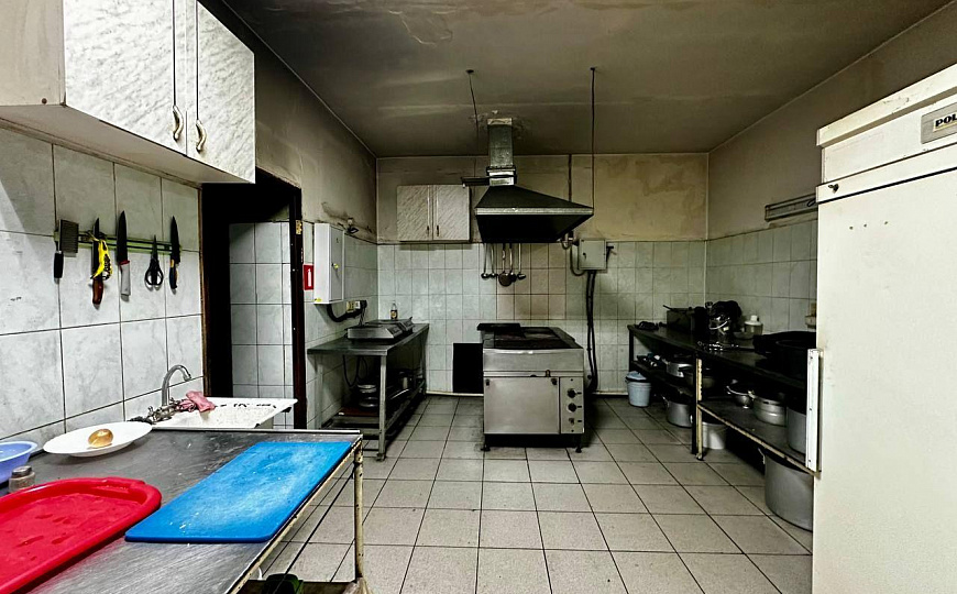 Аренда здания 317 м2 в центре г. Новокуйбышевска фото
