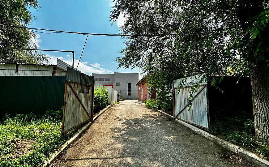 Аренда здания 317 м2 в центре г. Новокуйбышевска фото