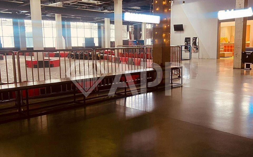 Сдам помещение свободного назначения, 10 000 м² фото