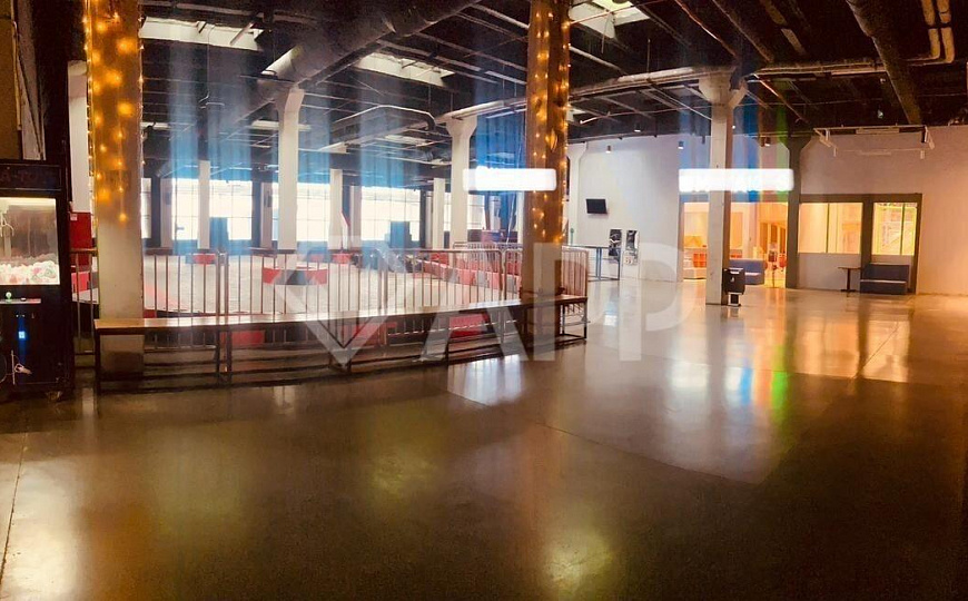 Сдам помещение свободного назначения, 10 000 м² фото
