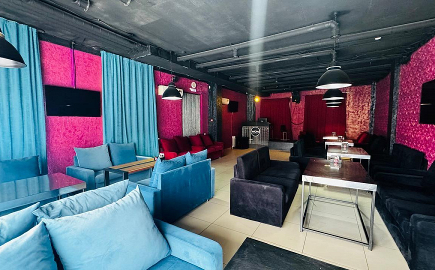 Кафе с мангалом, кальянная, караоке, 232 м² фото