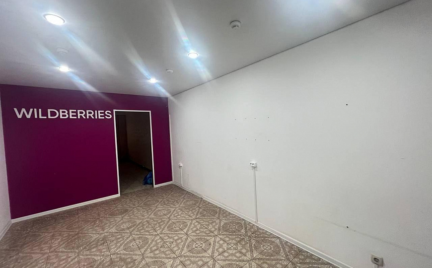 Коммерческое помещение 84 м² вблизи кругового перекрестка фото