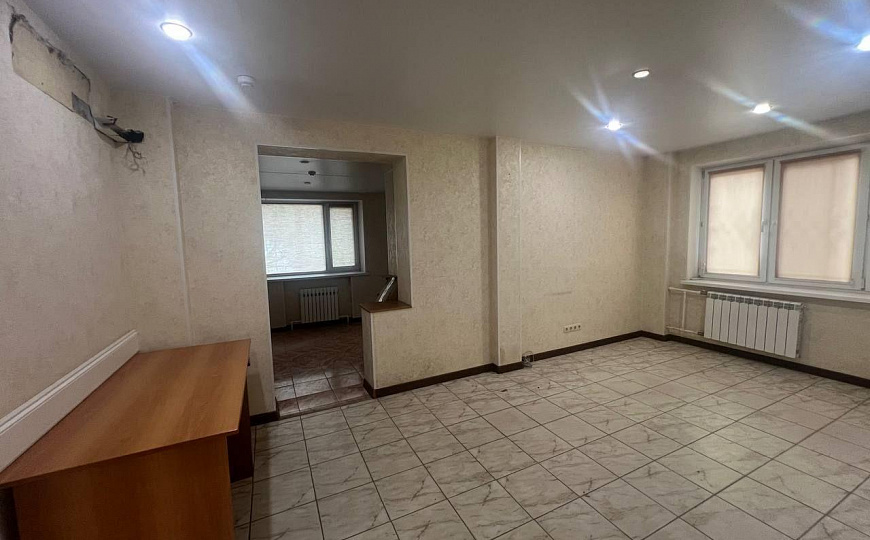Коммерческое помещение 84 м² вблизи кругового перекрестка фото