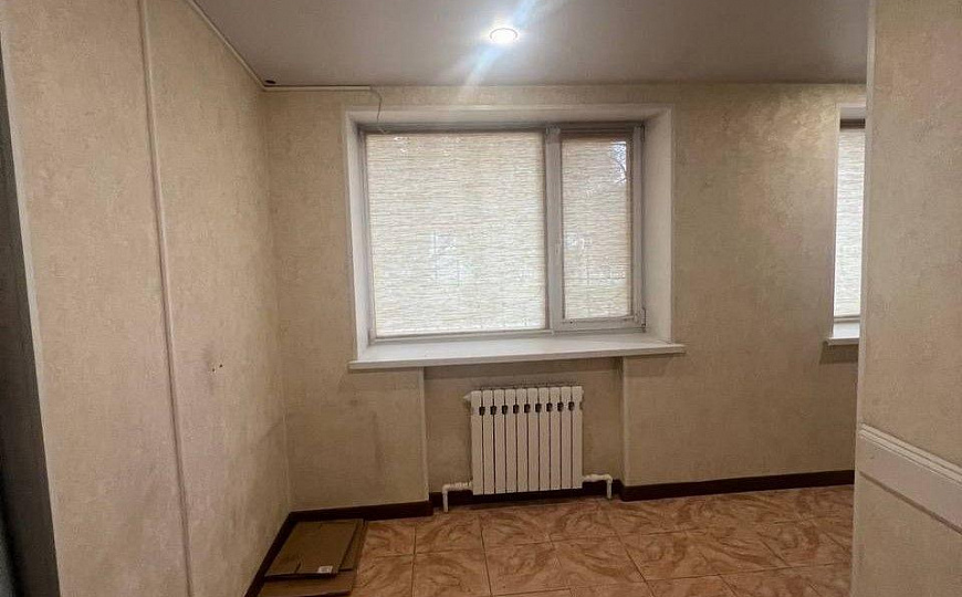 Коммерческое помещение 84 м² вблизи кругового перекрестка фото