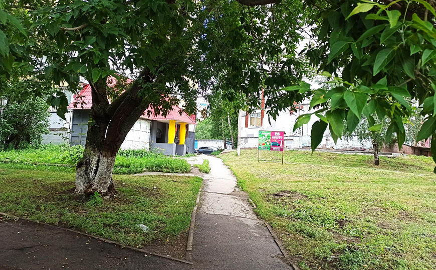 Помещение 71,2 м² с высоким пешеходным трафиком фото