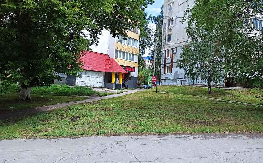 Помещение 71,2 м² с высоким пешеходным трафиком фото