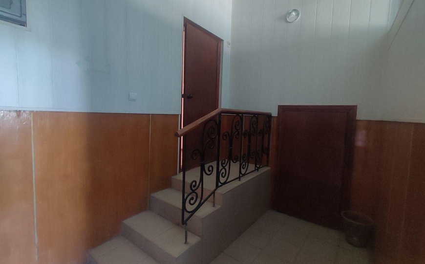 Сдам офис на  1ой линии, 300 м² фото