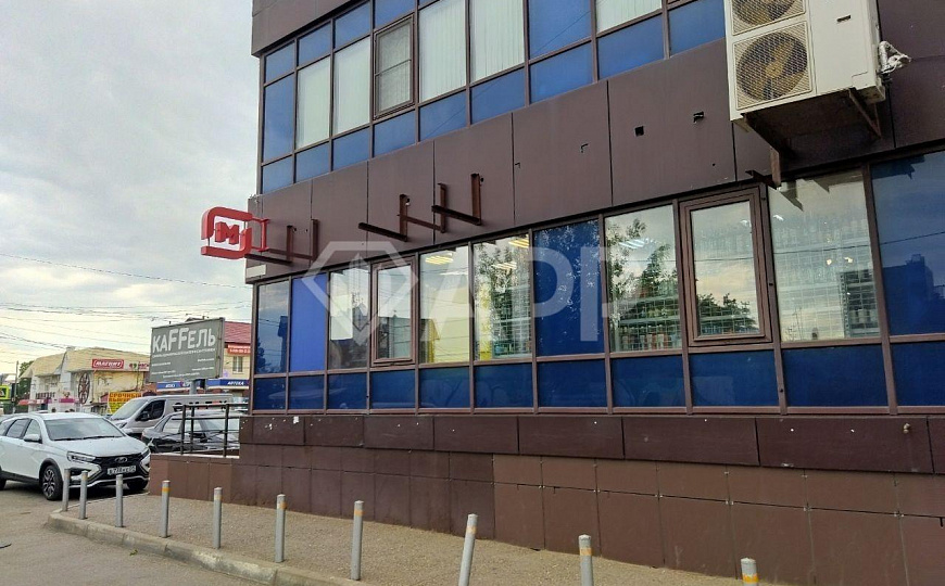 Сдам торговое помещение, 230 м² фото