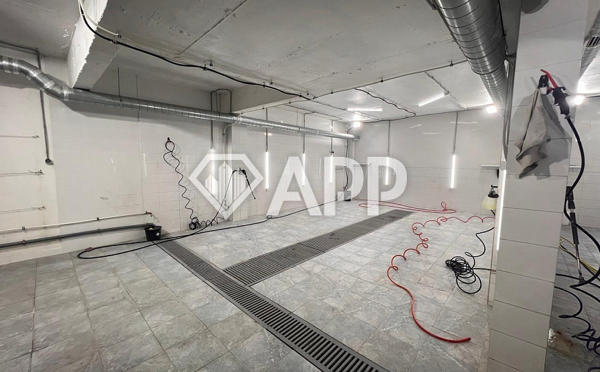 Сдаю помещение свободного назначения, 560 м² фото