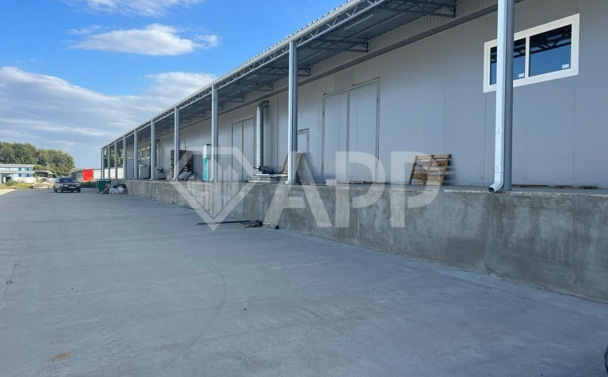 Сдам помещение свободного назначения, 1500 м². От 750 до 7500 м². фото