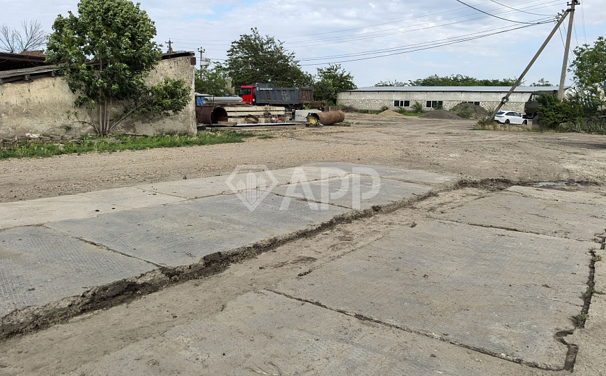 Продаю земельный участок промназначения, 3,6 гектар фото