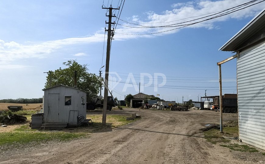 Продаю земельный участок промназначения, 3,6 гектар фото