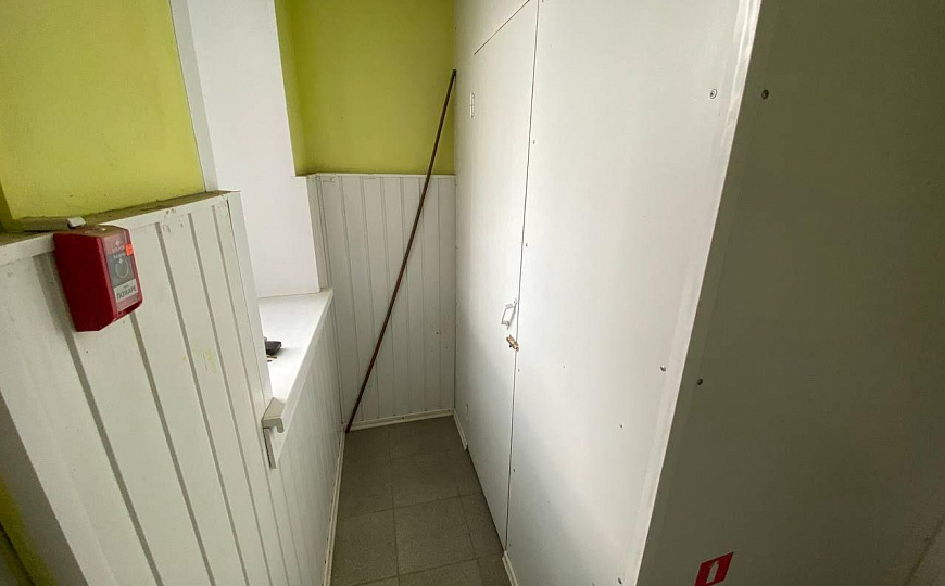 Офис 57 м² в сердце живописного села фото