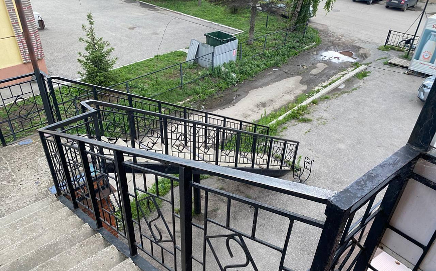 Офис 57 м² в сердце живописного села фото