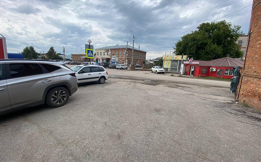 Офис 57 м² в сердце живописного села фото