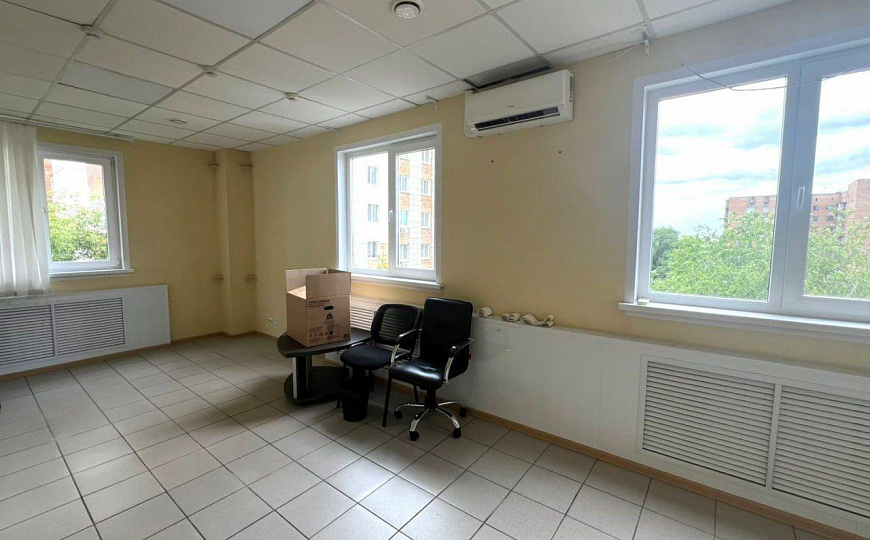 Офис 4 кабинета 72м2 фото