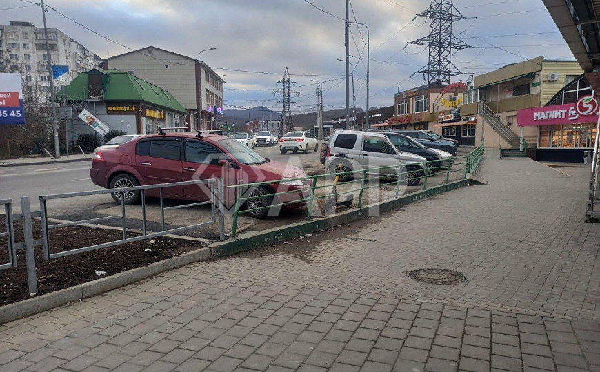 Сдаю торговое помещение 75 м2 фото
