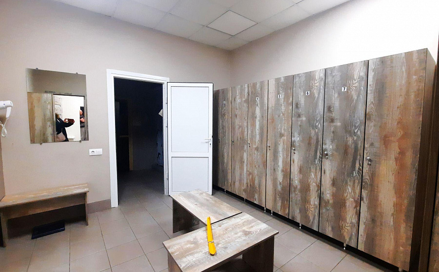Продам здание с землей в собственности, 1 360 м² фото