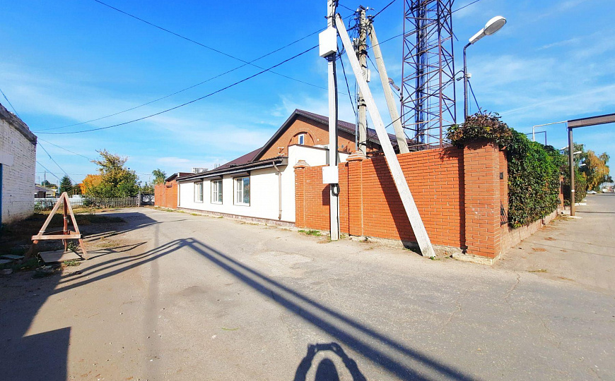 Продам здание с землей в собственности, 1 360 м² фото