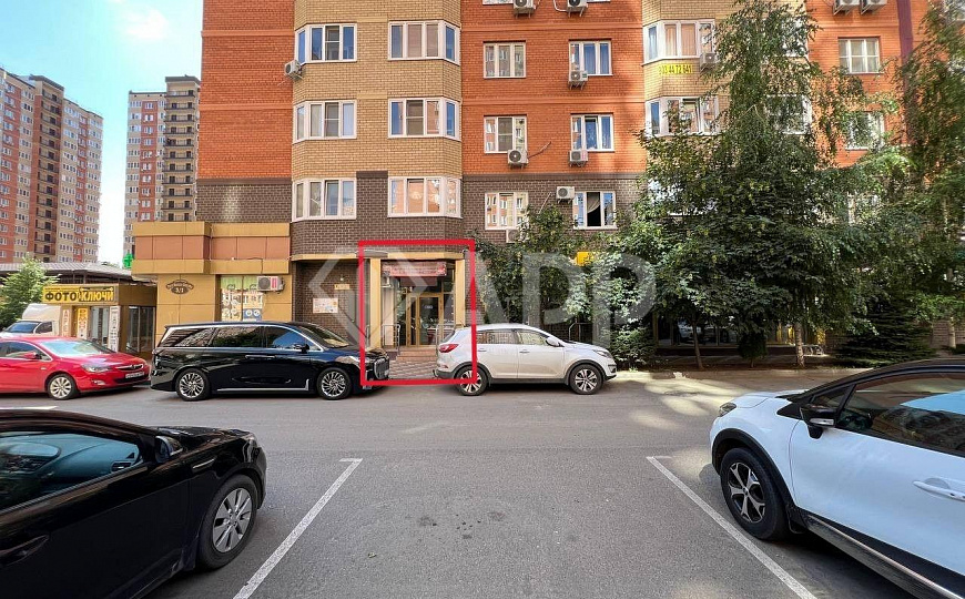 Сдаю торговое помещение, 39,6 м² фото