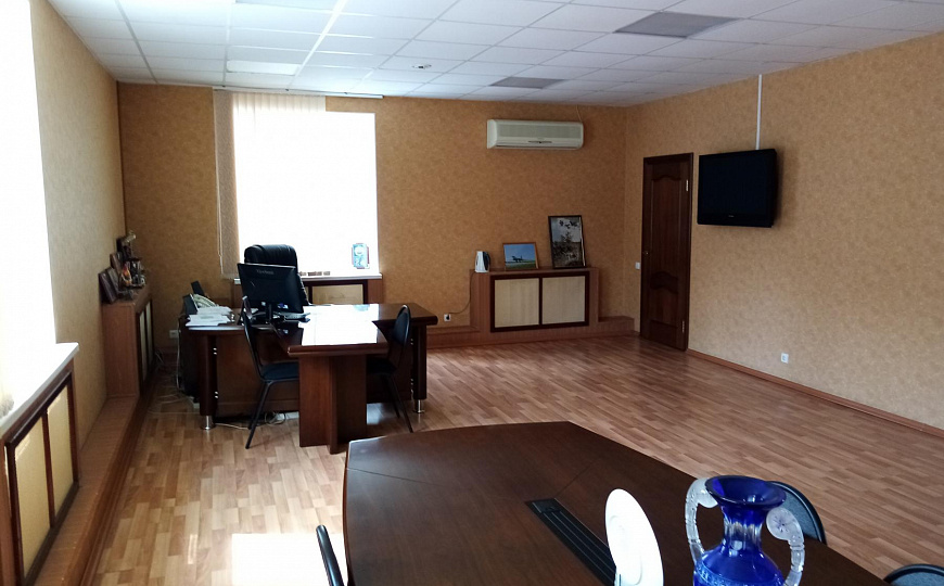 Отдельно стоящее здание, 2 077 м² фото