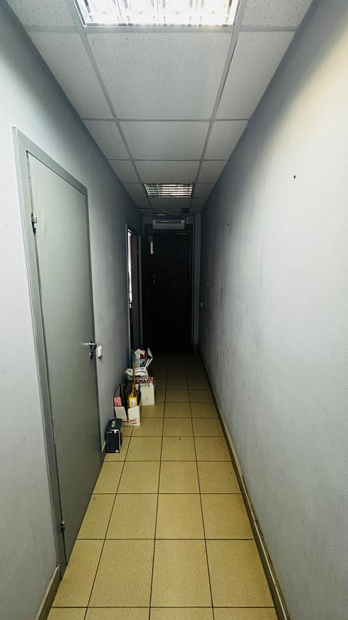 Офис в центре 140,4 м² фото