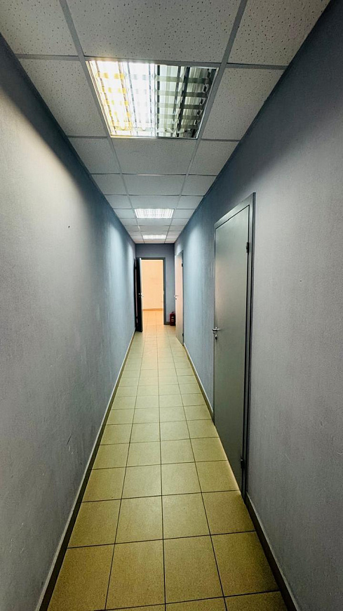 Офис в центре 140,4 м² фото