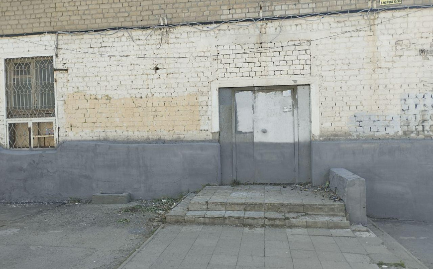 Помещение свободного назначения 74 м2, с большим трафиком. фото