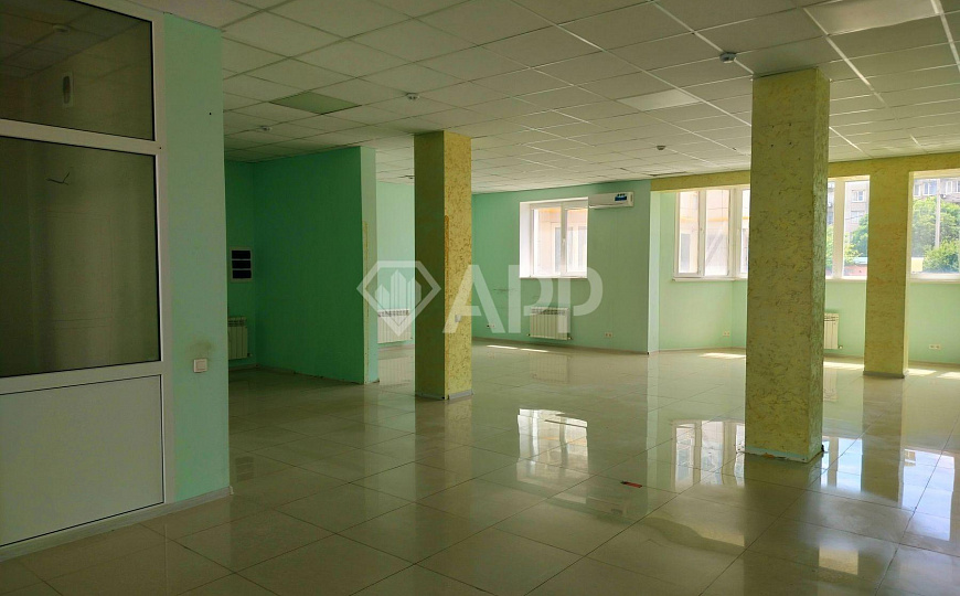Сдам помещение свободного назначения, 185,3 м² фото