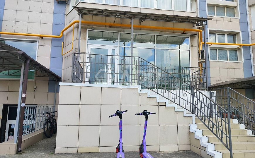 Сдам помещение свободного назначения, 185,3 м² фото