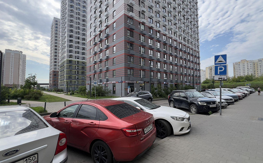 Свободного назначения, 82,7м2 фото