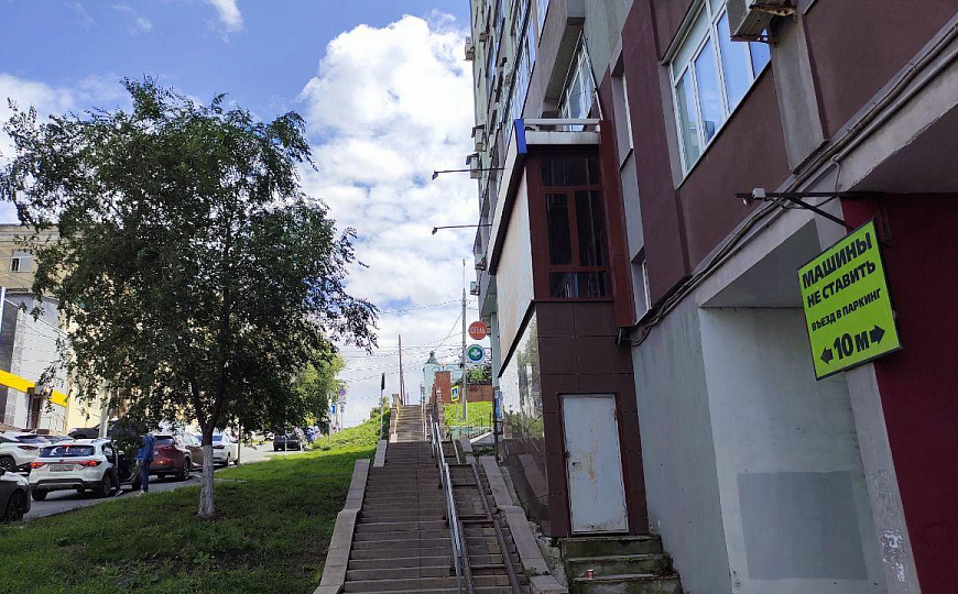 Продается помещение свободного назначения фото
