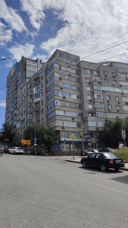 Продается помещение свободного назначения фото