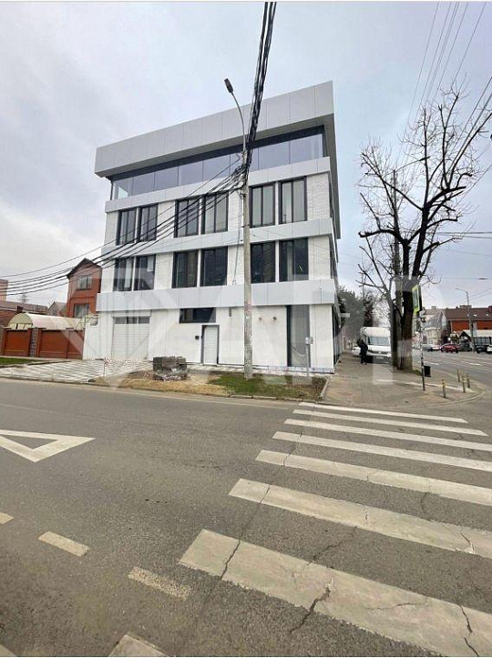 Продам бизнес-центр/офисный центр, 1 200 м² фото