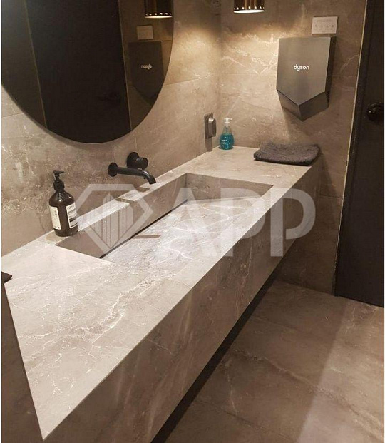 Продам бизнес-центр/офисный центр, 1 200 м² фото