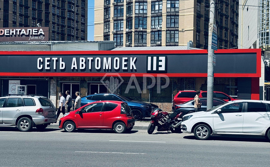 Нарезка/Рядом ТЦ/Вьезд в район/Автомойка фото