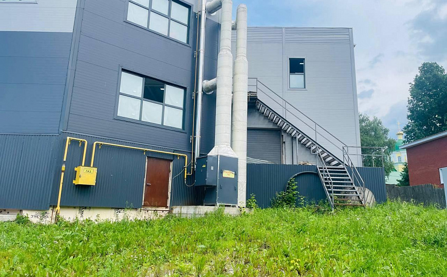 Сдам торговое помещение 500м² в центре п. Ува фото