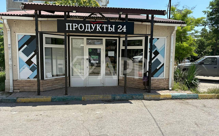 Сдаю торговое помещение 75м2 фото
