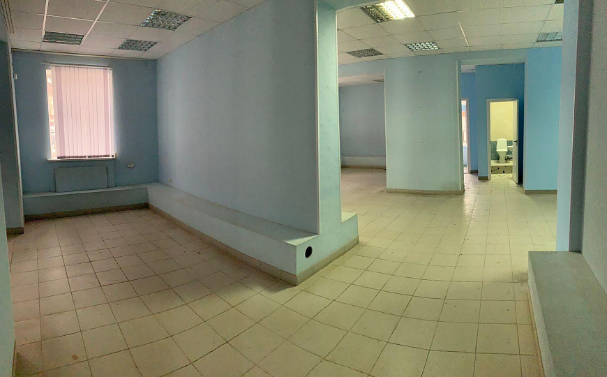 Продаётся торгово-офисное помещение, 126,5 м² фото